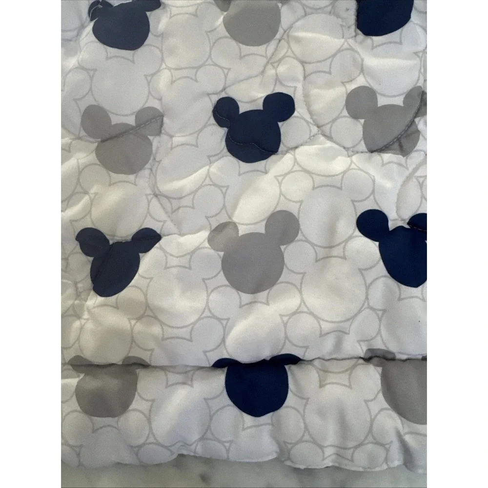 Disney‎ Mickey Mouse Toddler Boy Crib / Toddler Bed Comforter